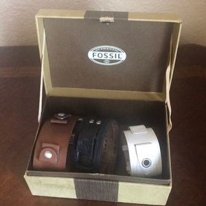 Fossil bundle of three leather bracelets